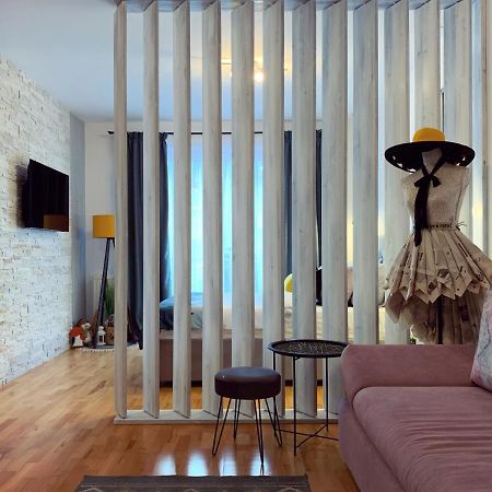 Modern Studio2 Apartment Brasov Luaran gambar